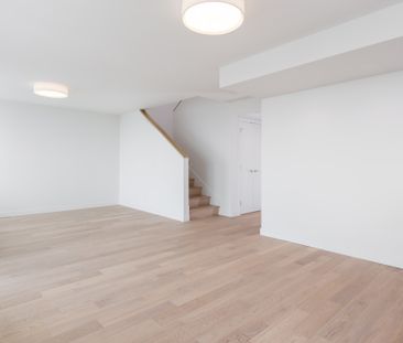 1108 Pendrell Street, Vancouver - Photo 1