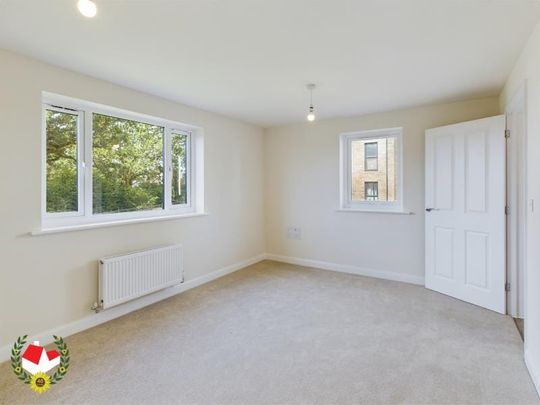 Luton Close, Yate, Bristol - Photo 1