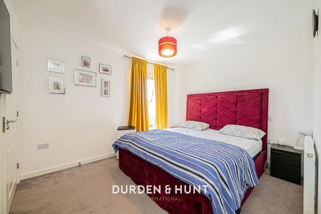 3 bedroom detached house to rent - Photo 5