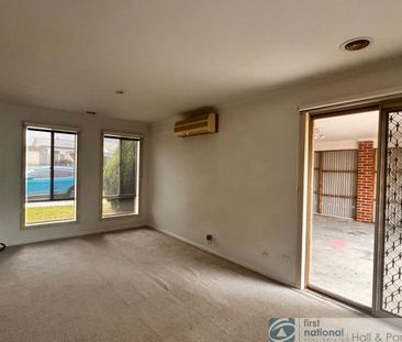 40 Alma Road, Hampton Park - Photo 1