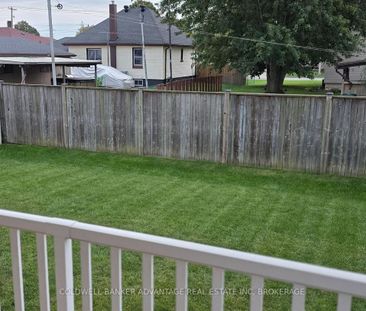 284 CLASSIC AVENUE, Welland, Ontario, L3B0A4 - Photo 4