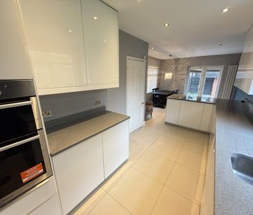 3 bedroom detached house to rent - Photo 6