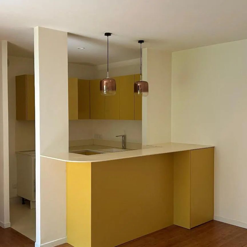 Appartement à louer 2 pièces 50.6m² - Photo 1
