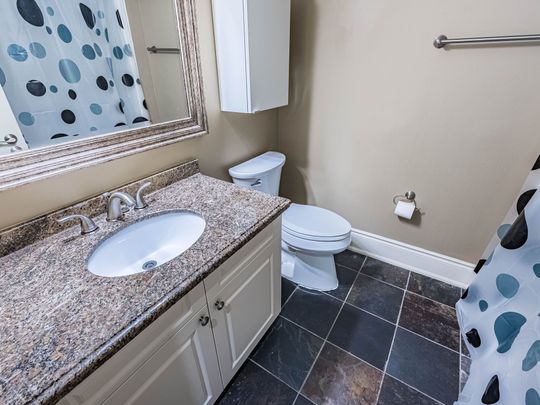 For Lease - 283 King Street Unit# 302, Hamilton, Ontario - Photo 1