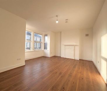 Ashburnham Road, Bedford - Photo 2