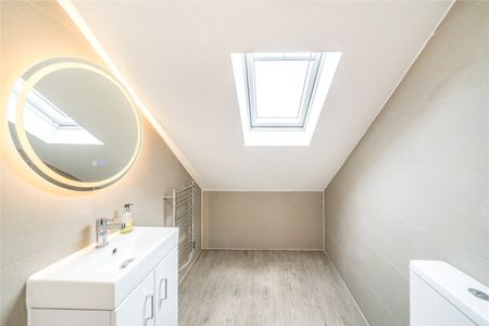 Southcroft Road, SW17, London - Photo 5