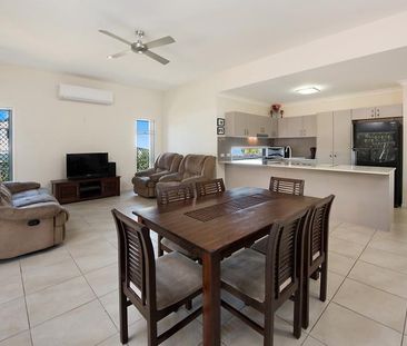 Quiet Suburban Family Home - Photo 5