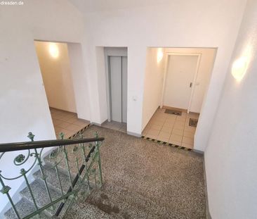Einzigartig am Kaßberg: Stilvolle Maisonette-Wohnung mit Aufzug im ... - Photo 1