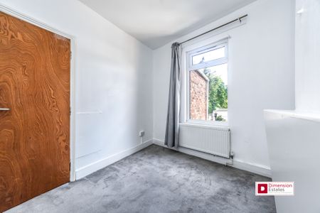 Pretoria Road, N17, London - Photo 2