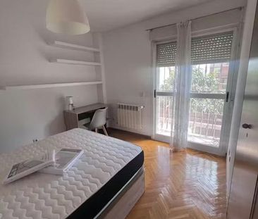 Calle de Josefina Carabias, Madrid, Community of Madrid 28055 - Photo 6