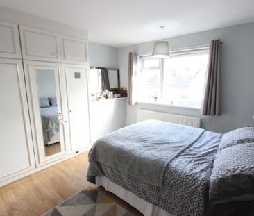 2 Bed Flat, Beaufort Court, N11 - Photo 1