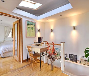 2 bedroom end of terrace house to rent - Photo 3