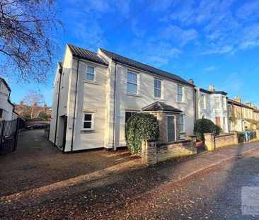 Caernarvon Road, Norwich, NR2 - Photo 1