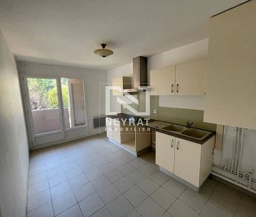 APPARTEMENT T3 A LOUER - Photo 4