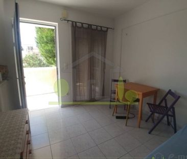 Ενοικίαση κατοικίας, 26 τ.μ., Πάτρα, 260 € - Photo 2