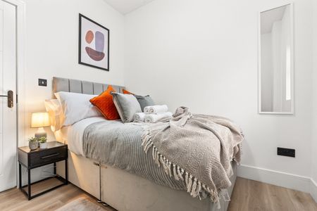 4 Bed Flat, Willesden Lane, NW6 - Photo 5