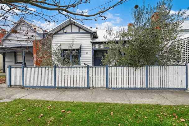 217 Doveton Street South, Ballarat Central - Photo 1