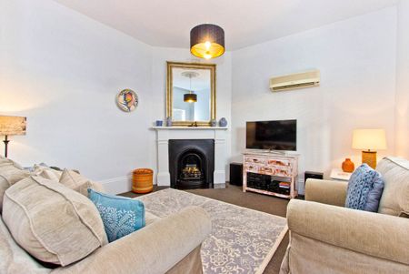 11 Elizabeth Street - Photo 4