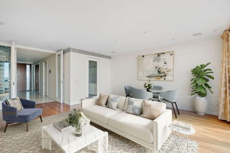 4 bedroom flat to rent - Photo 3