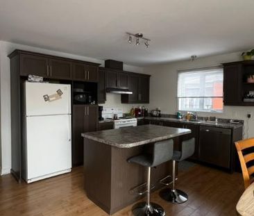 grand 51/2, saint-hubert - Photo 3