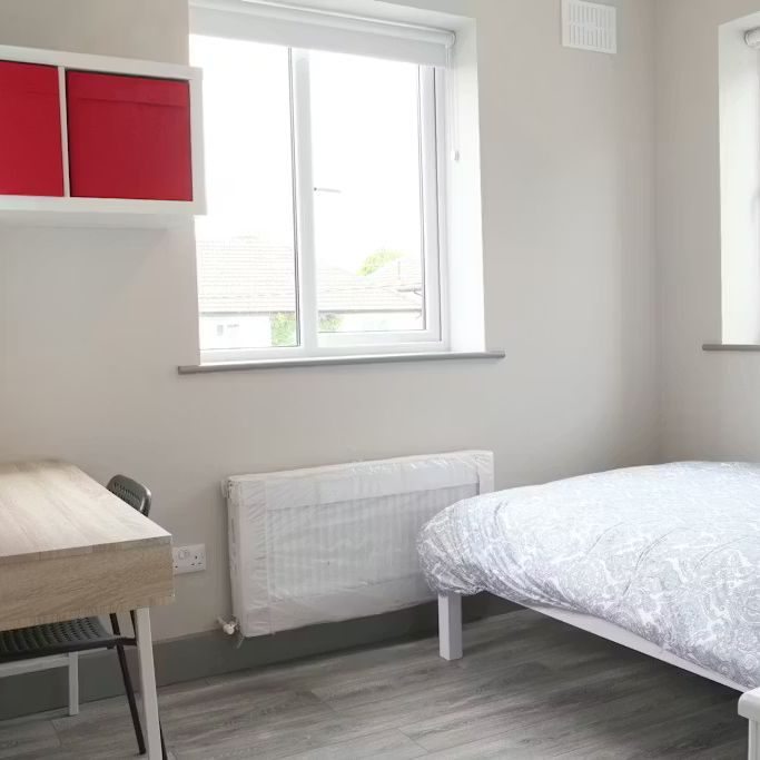 The Rise, Dublin - Photo 1