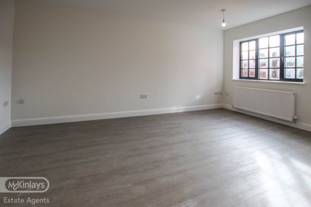 Maisonette to let - Photo 4