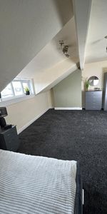 Room in a Shared House, Ash Grove, M14 - Photo 4