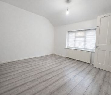 3 Bedroom House To Let - HP12 - Photo 6