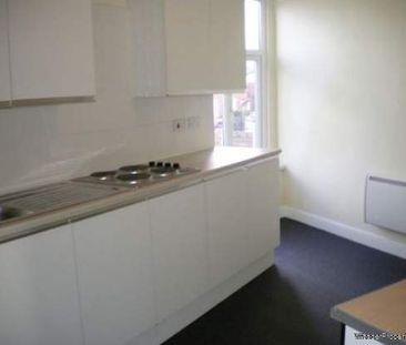 1 bedroom property to rent in Middleton - Photo 4