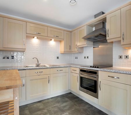 Imperial Lane, Cheltenham GL50 1PQ - Photo 4