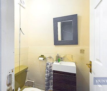 4 bedroom terraced house to rent - Photo 2
