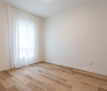 $1,799 / 3 br / 1 ba / 41 Burlington St E unit 1 - Photo 6