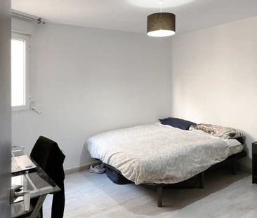 Carrer de lArquitecte Arnau, Valencia, Valencian Community 46020 - Photo 2