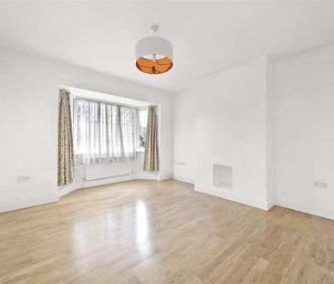 St. Marks Close, Barnet, EN5 - Photo 4