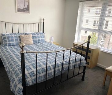 2 bedroom flat to rent - Photo 6