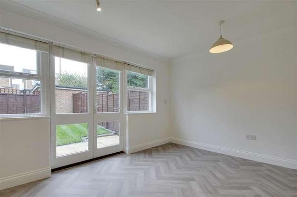 The Waylands, Bramble Lane, Worthing, BN13 - Photo 1