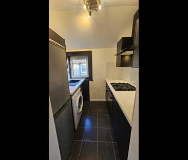 3 Bed Flat, Ashcroft Drive, G44 - Photo 3