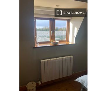 Room for rent in 5-bedroom apartment in Portmarnock, Dublin - Photo 3