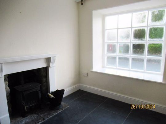 2 bedroom cottage to rent - Photo 1