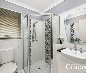 6/42 Greer Street, BARDON - Photo 1