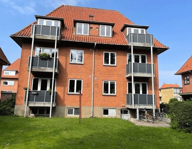 Lækker 2-værelses lejlighed i hjertet af Odense - Photo 1