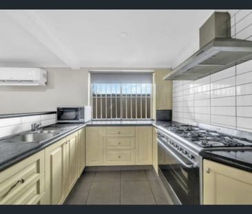 One Bedroom Delight - Photo 2