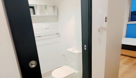 Studio-204 - Photo 5