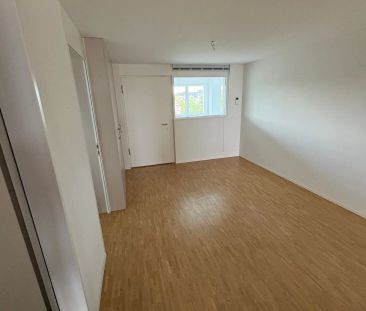 2.5 Zimmer, 76 m², 5. Stock - Foto 3