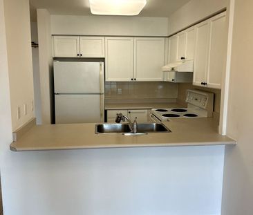For Lease - 33 Empress Avenue Unit# 602, Toronto, Ontario - Photo 5