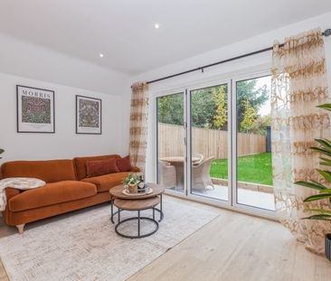 Upper Road, Kennington - Photo 2