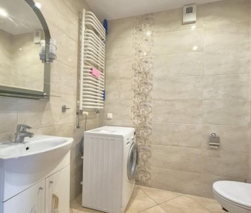 Duża kawalerka w pobliżu szkoły podstawowej nr 2. - Photo 6