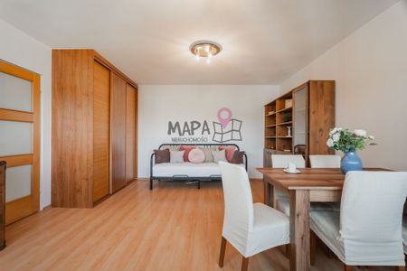 Dwupokojowe mieszkanie os. Zawadzkiego + kom. loka - Photo 2