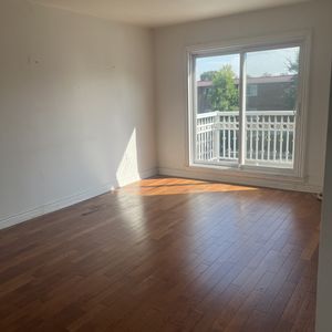 4 1/2 NOUVEAU ROSEMONT- LIBRE IMMÉDIAT - Photo 2