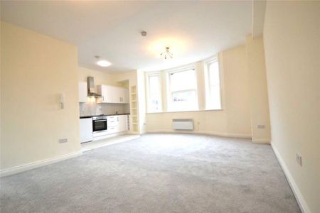 Studio to rent - Photo 3